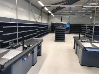 Команда VVN доставила оборудование и выполнила монтажные работы в новом магазине сети магазинов «ТОП» в Сигулде.10